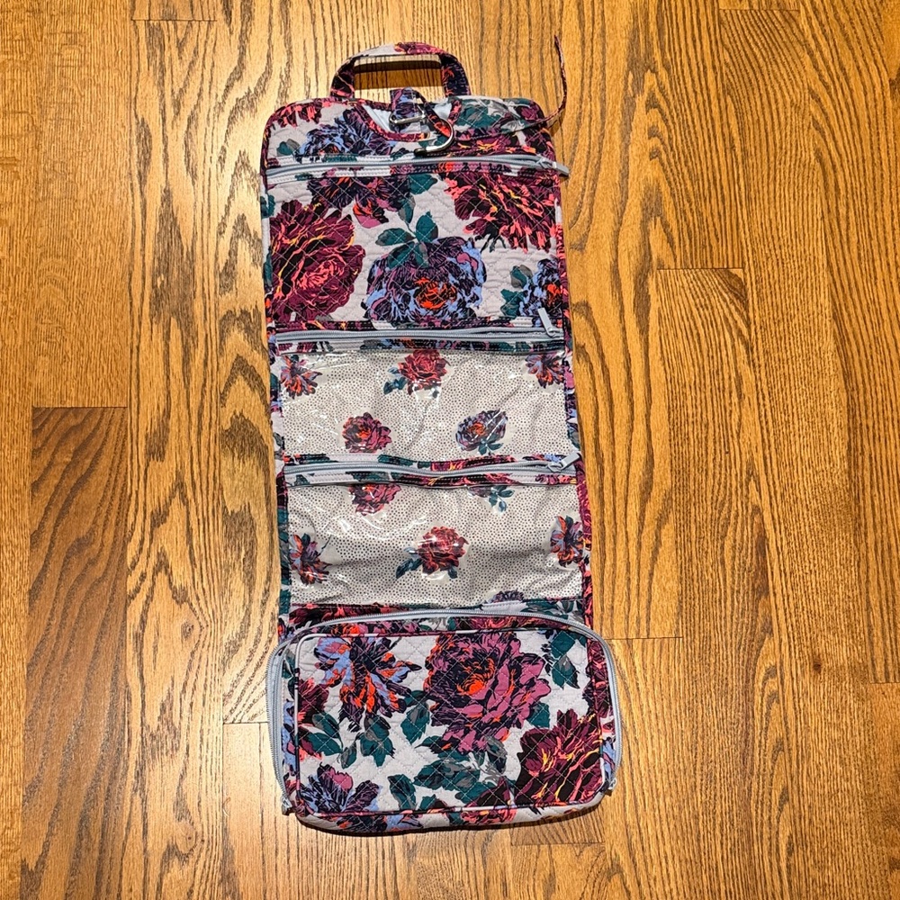 Vera Bradley Toiletry Floral Hanging Organizer Bag